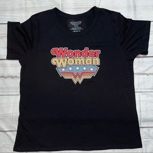 L (12/14) Women Time and TRU Black T-shirt Wonder Woman Short sleeve
